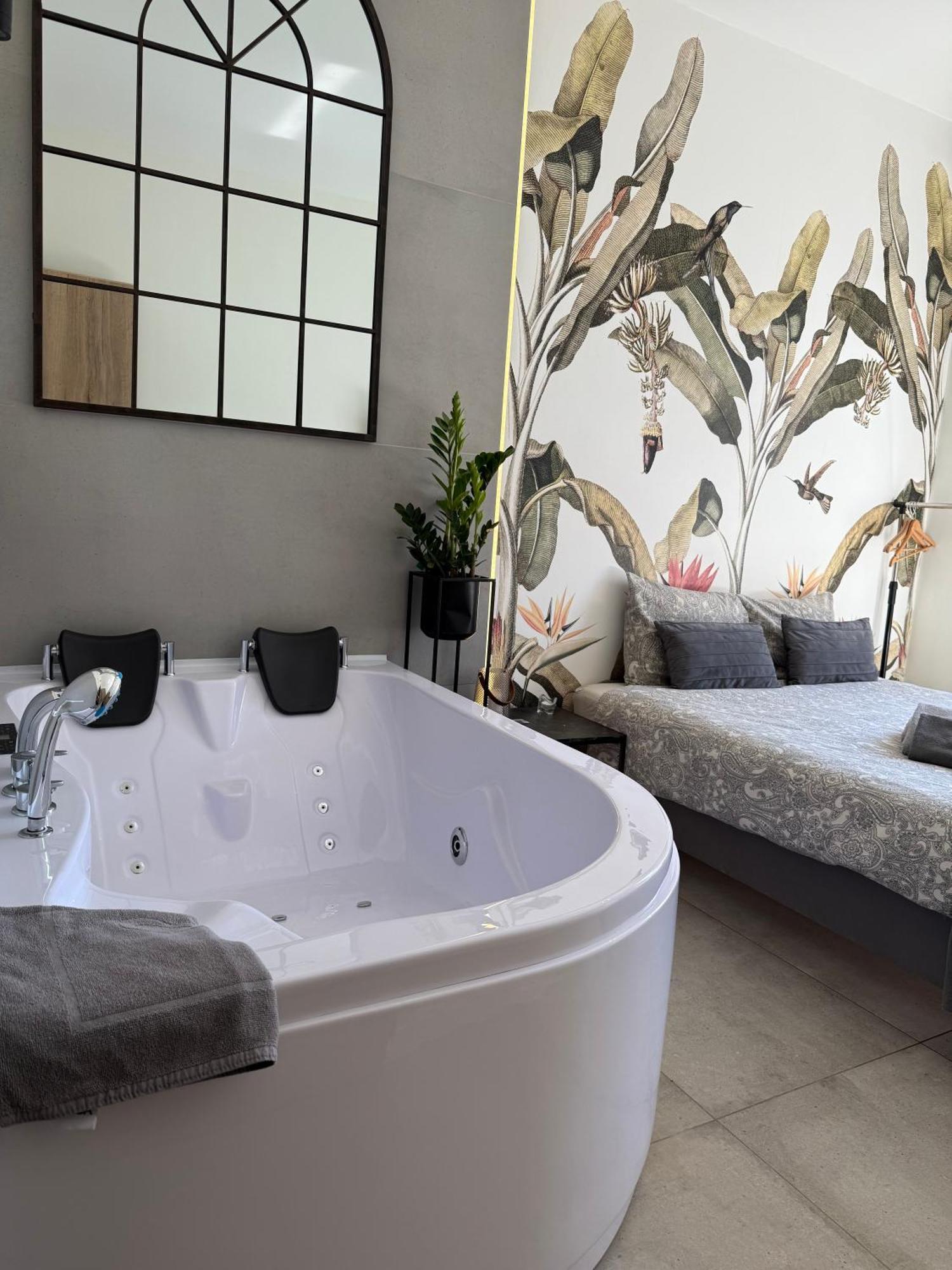 Jacuzzi Apartamenty Gdansk - Relax Apartments Buitenkant foto